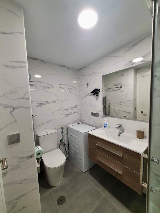 Playa Poniente Benidorm Apartment Luaran gambar