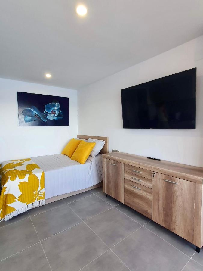 Playa Poniente Benidorm Apartment Luaran gambar
