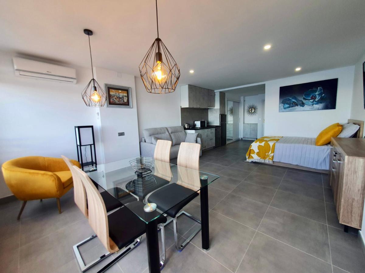 Playa Poniente Benidorm Apartment Luaran gambar