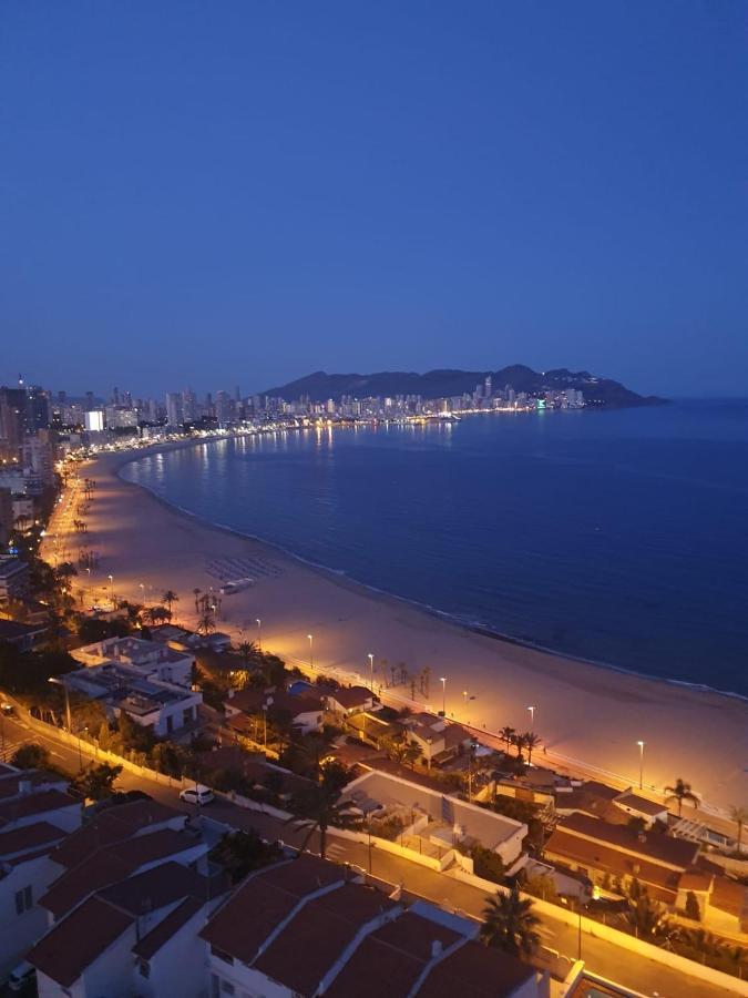 Playa Poniente Benidorm Apartment Luaran gambar